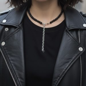 Svart pärlhalsband obsidian