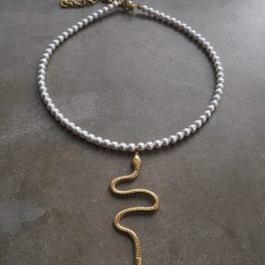 Venomus Snake stilrent orm halsband i minimalistisk design