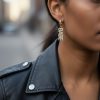 Guldfärgade BABE-örhängen med cubic zirconia